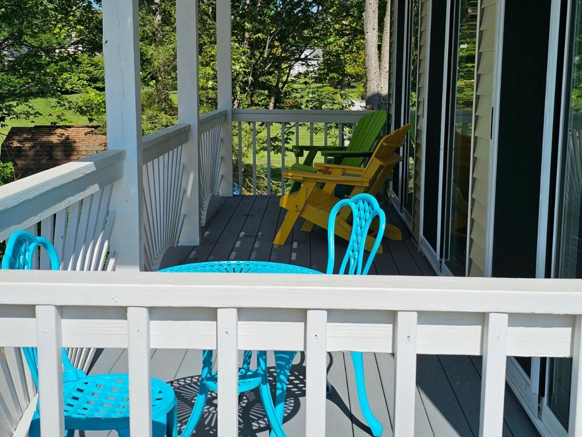 Seaside Lake-Front Cottage Madison Exterior foto
